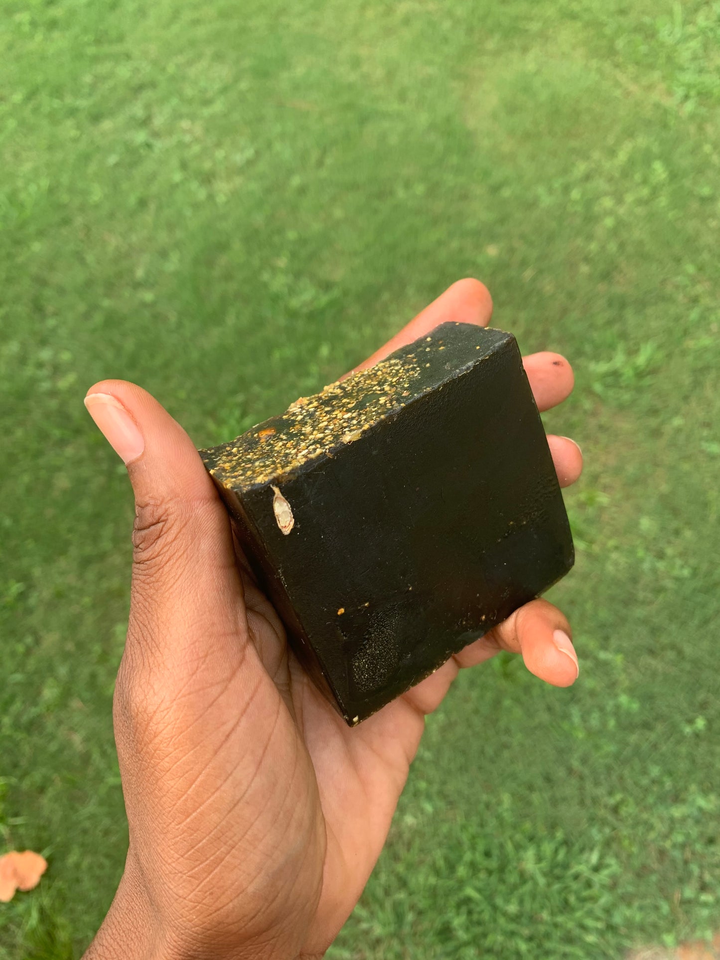 BLACK BEAUTY Bar